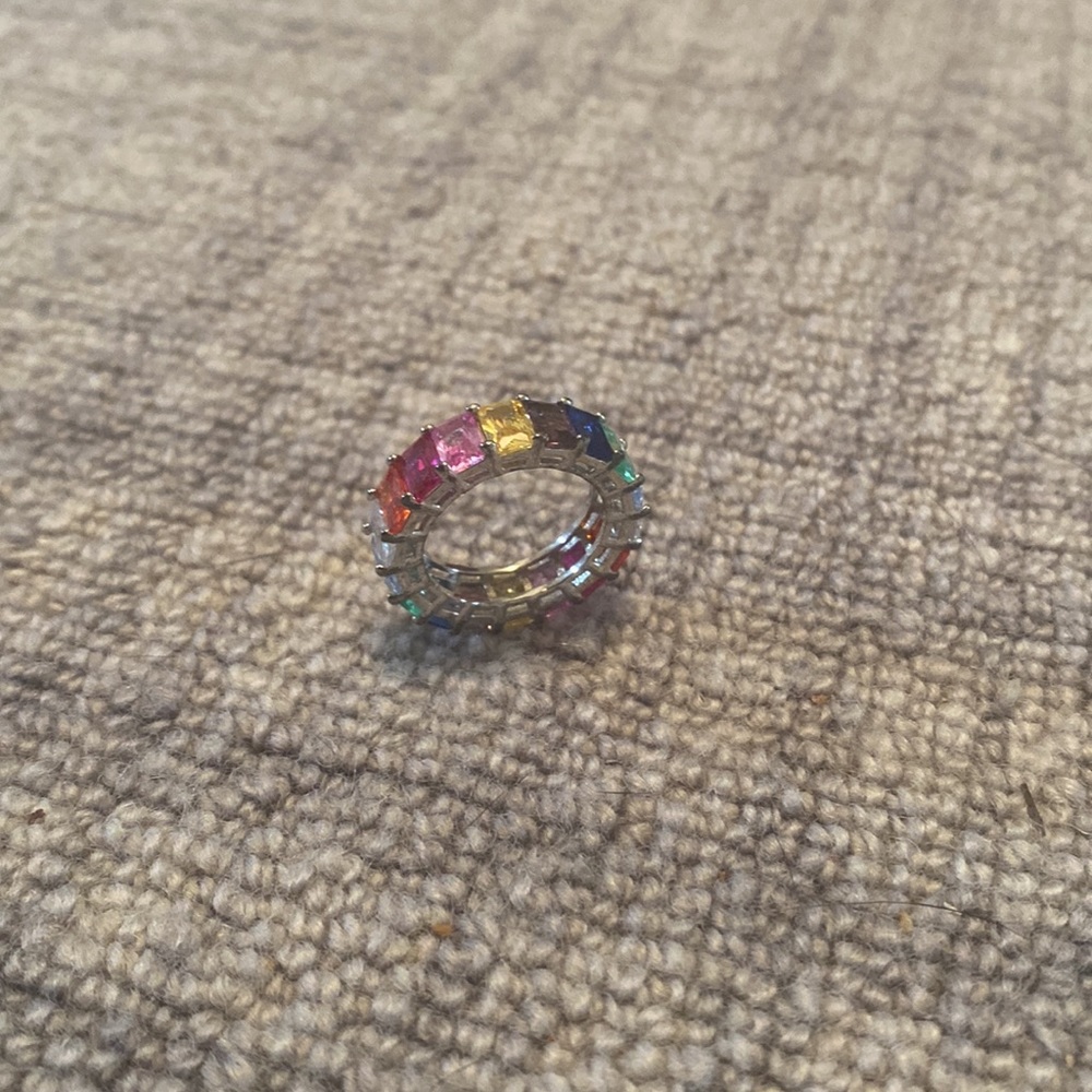 Rainbow 🌈 💍 - Picture 4 of 5